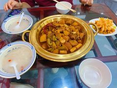 -牛一嘴·兰州牛肉面·大盘鸡(财富中心店)