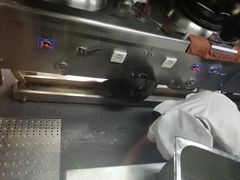 -小放牛炒菜馆(军校店)