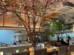 -蜜桃餐厅·伴山(湖滨商业街店)