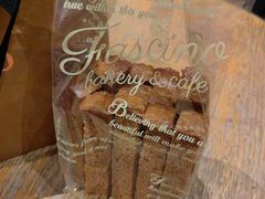 -CARINO BAKERY&CAFE(人广来福士店)