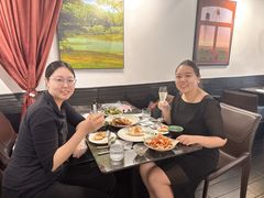 -LESCEDARS  Bistro香柏树(外滩店)