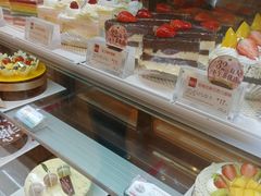 面包甜点陈列柜-85度C(株洲新华西店)
