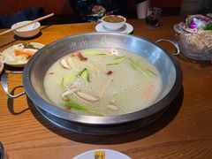 -佬土鹅肠火锅(解放路店)