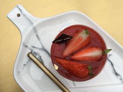 -UNI UNI(环亚凯瑟琳店)