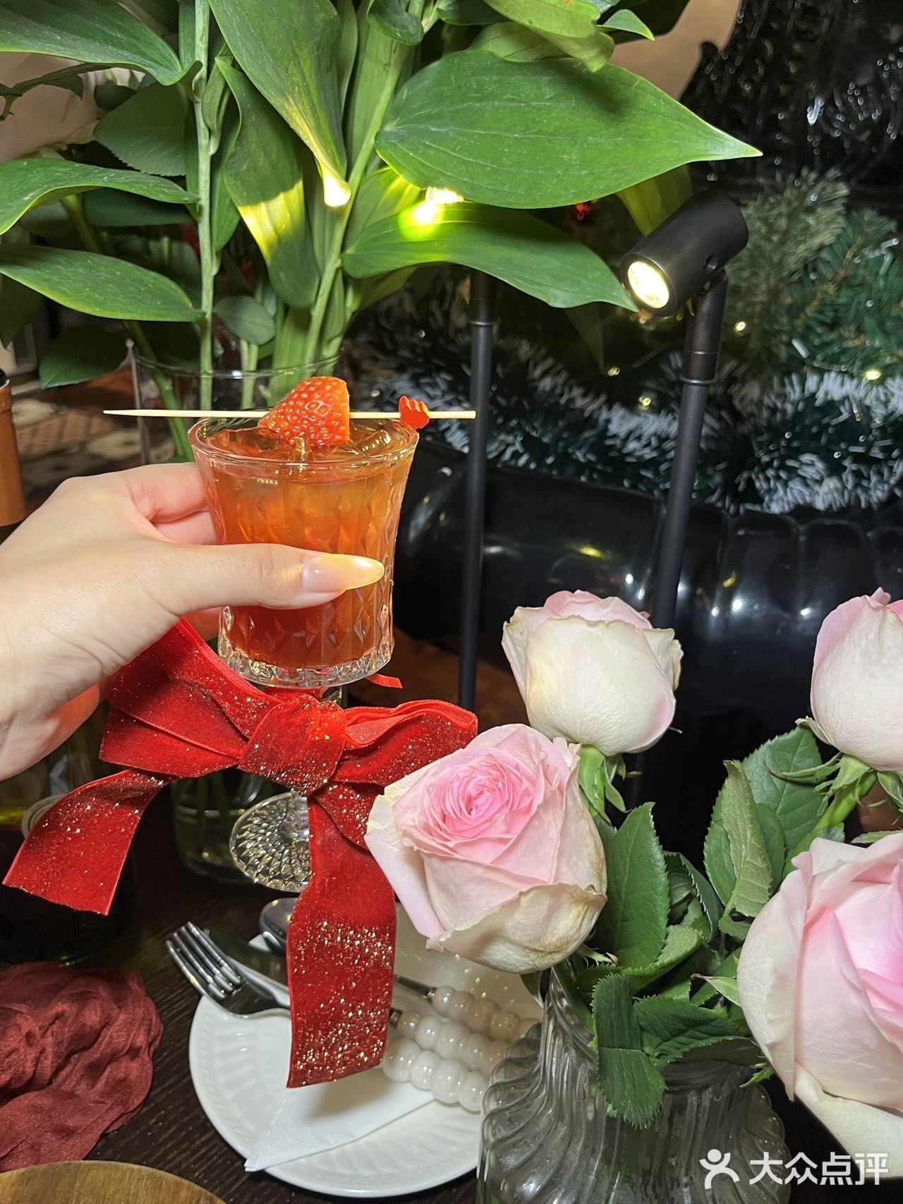 这次是真的被浪漫包围了....