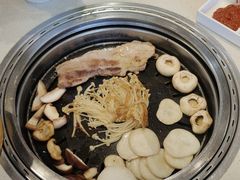 -韩香福烤肉庄园(荣成店)