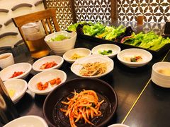 -韩屋韩国料理(天山路店)