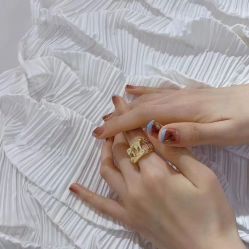 -VIVI BEAUTY  美甲美睫皮肤管理中心