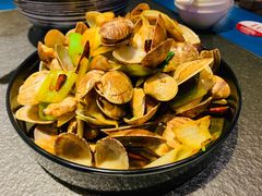 -马路边上·小海鲜烧烤(八一路店)
