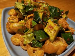 油条拍黄瓜-觅山云南菜(泊富ICITY店)