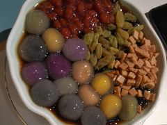 俏皮冰汤圆-付掌柜在成都·热炒砂锅集(金禾店)