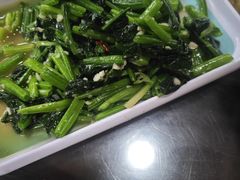 -土砂锅生态山庄·非遗砂锅雅鱼