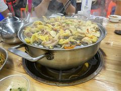 桑拿鸡-大眼强五杯鹅·桑拿鸡煲