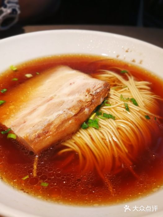 松鹤楼苏式汤面(豫园店)苏式焖肉面图片