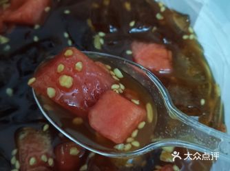 春天到了，好吃的红糖冰粉又该上市了