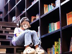 -钟书阁(松江泰晤士小镇店)