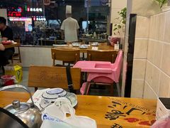-鲁小三·大骨自助(金山总店)