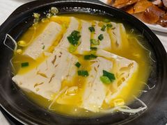 -湖庭壹品鸭王·传统北京烤鸭·别墅私房菜·庭院宵夜(江宁店)