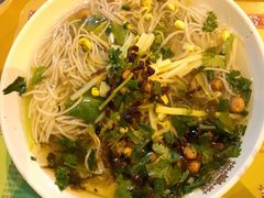 -海口骑楼小吃街