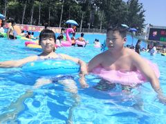 -欢乐水魔方水世界