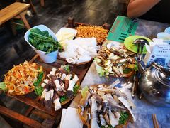 -易门野生菌府·菌海森林(月牙潭公园店)