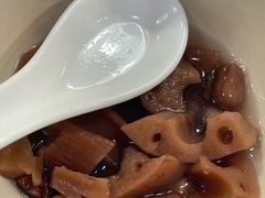 -华香鹅快餐店