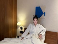 -米漾酒店(深圳会展中心岗厦地铁站店)