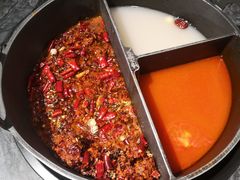 -热火朝天鲜切牛肉火锅(南强街巷店)