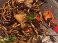 -吴越荣记苏州菜·松鼠桂鱼100%活鱼现做(斜塘老街店)
