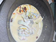-鲜潭蒸汽石锅鱼(五道口购物中心店)