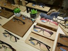 -Trend1881视光·蔡司视觉(领展广场店)