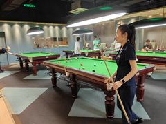 -零度光台球俱乐部(汉阳摩尔城店)