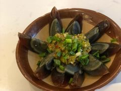 尖椒皮蛋-李与白包子铺(桐梓林店)