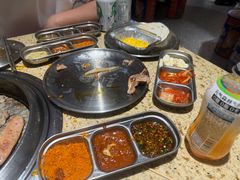-姜胖胖韩式自助烤肉(光明万达店)