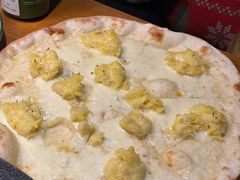 -JINNS锦时 steak&pizza(浸信会礼拜堂旧址店)