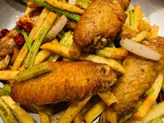 情咖鸡翅-小菜园新徽菜(宜兴八佰伴店)