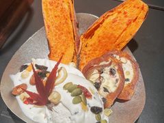 冰烙烟薯柿饼-Ameigo梅果·云贵川bistro(长宁来福士店)