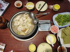 -菌之家·专业纯野生菌火锅·特色炒菌