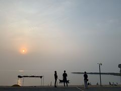 -小黑石海滨浴场·停车场