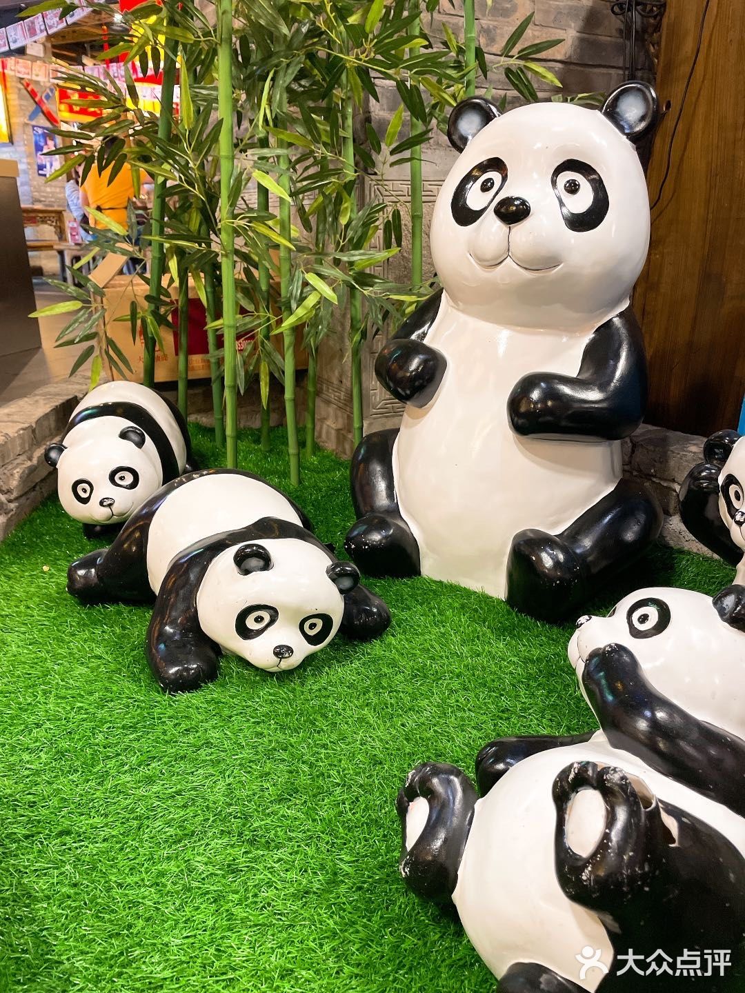 隐藏在人广的超大沉浸式古风火锅店