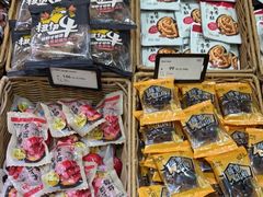 零售区-来伊份(双桂坊店)