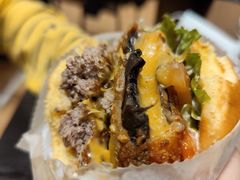 芝士牛肉蘑菇堡-Shake Shack(西单大悦城店)