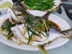 -小辣妹川味海鲜加工店(第一市场椰风巷店)