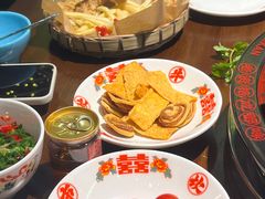 -牛市坎火锅(建设路店)