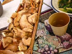 -刘姐啤酒鱼民族演艺餐厅(西街总店)