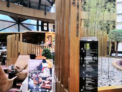 -上海滴水湖皇冠假日酒店