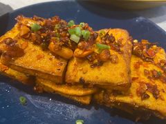 石屏豆腐-半山腰·云南菜(侨福芳草地店)