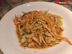 -梁家大院•农家菜(昆山会展中心店)