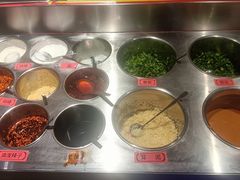 -朱光玉火锅馆(小寨原力场店)