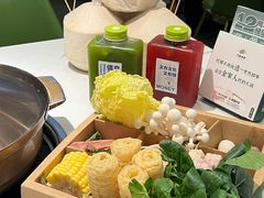 -烹然四季椰子鸡火锅(姚家园万象汇店)
